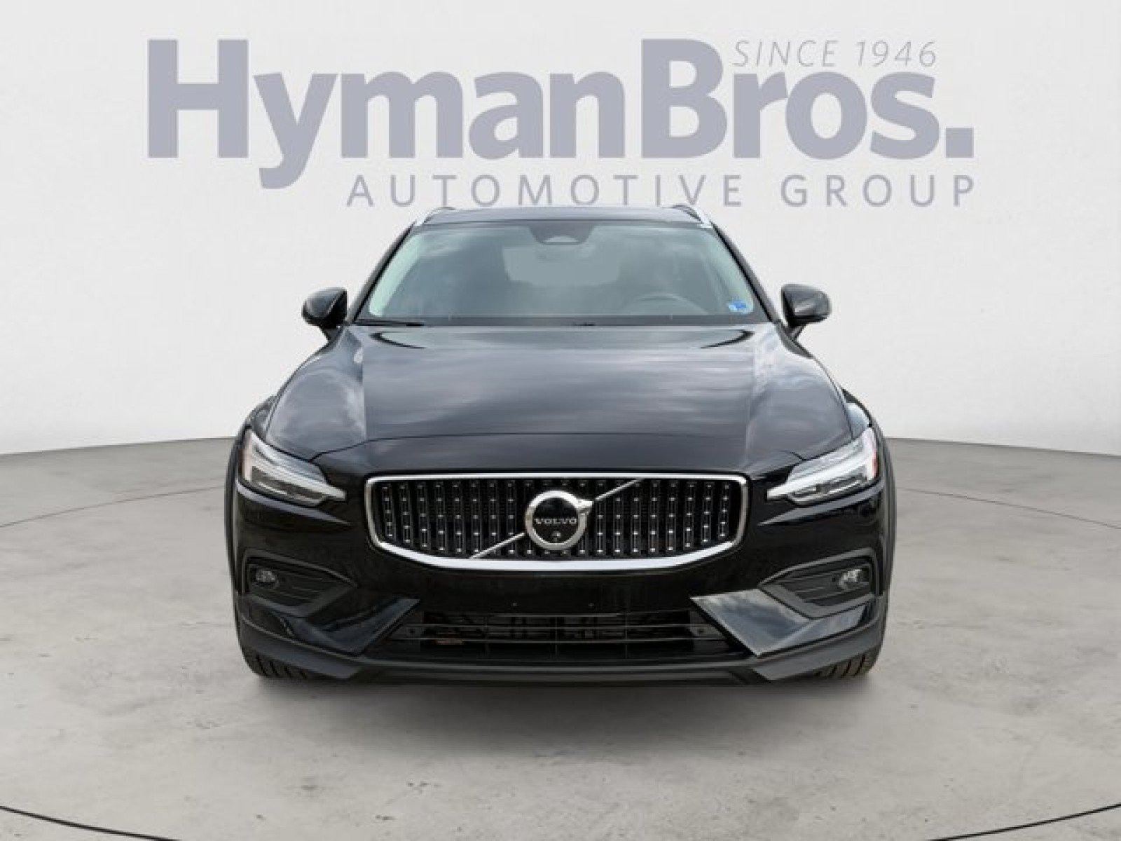 Used 2025 Volvo V60 B5 Cross Country Plus AWD/4WD image 8