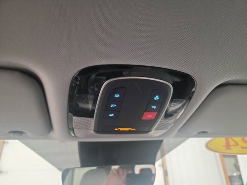 Used 2024 Hyundai Palisade SEL image 31