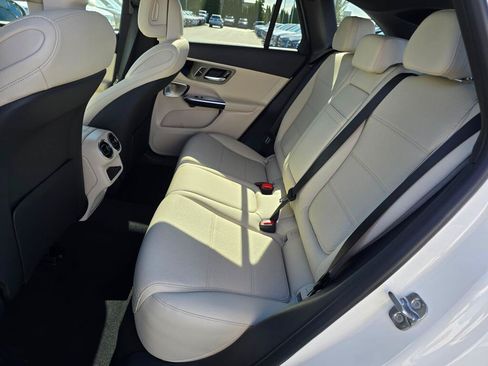 New 2026 Mercedes-Benz GLC 300 4MATIC image 18
