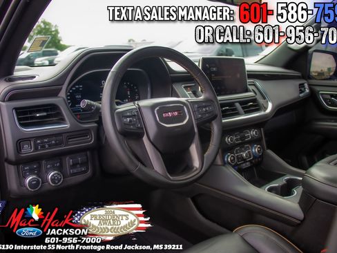 Used 2023 GMC Yukon AT4 w/ Max Trailering Package AWD/4WD image 5