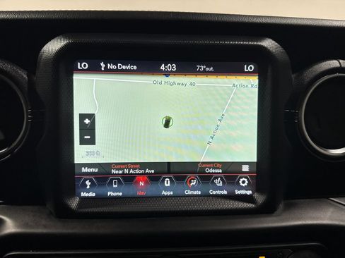 Used 2020 Jeep Wrangler Unlimited Sahara w/ Dual Top Group AWD/4WD image 36