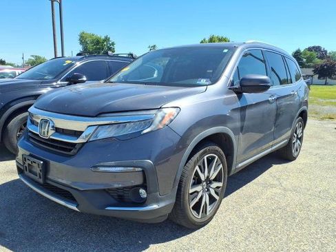 Used 2019 Honda Pilot Touring image 4