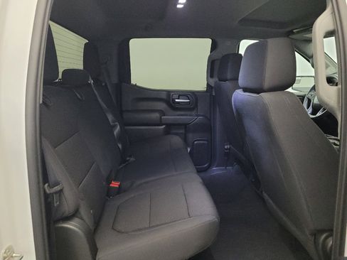 Used 2020 Chevrolet Silverado 1500 Custom w/ Custom Value Package RWD image 19