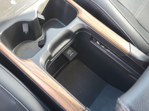 Used 2020 Honda CR-V Touring image 30