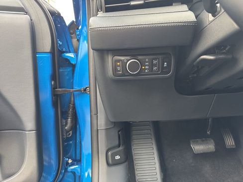 New 2025 Ford Mustang Mach-E Premium image 21