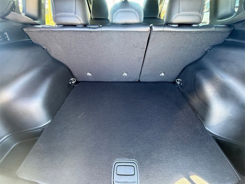 New 2026 Jeep Compass Latitude image 19