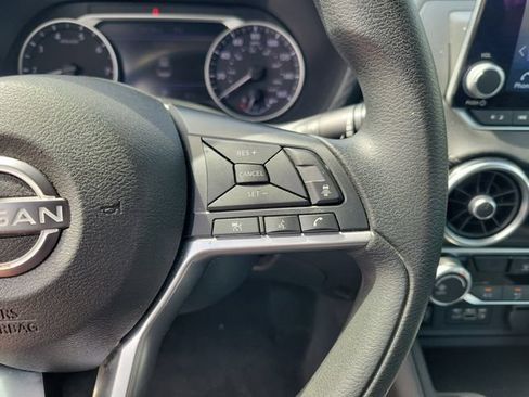 Used 2024 Nissan Sentra SV FWD image 23