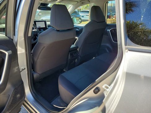 Used 2024 Toyota RAV4 XLE image 9