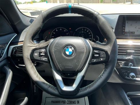 Used 2018 BMW 530e xDrive w/ Premium Package 2 AWD/4WD image 40