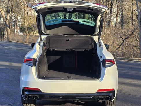 Used 2022 Maserati Levante GT image 62