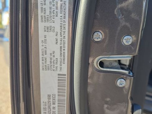 Used 2024 RAM 2500 Big Horn image 29