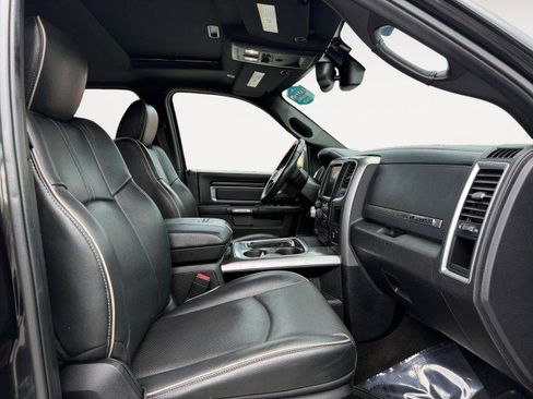 Used 2017 RAM 1500 Limited AWD/4WD image 12