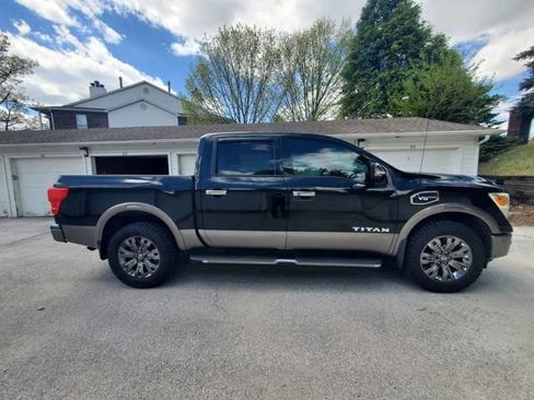 Used 2017 Nissan Titan Platinum Reserve AWD/4WD image 2