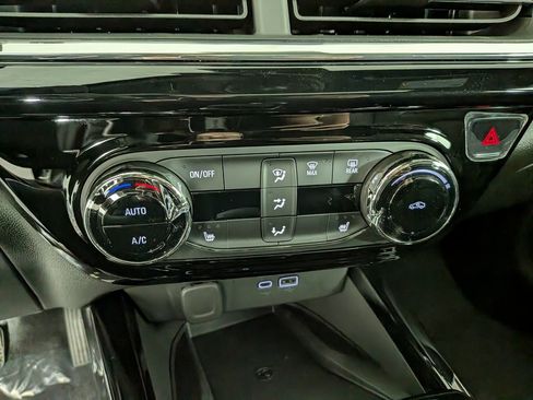 New 2026 Chevrolet Trax RS image 25