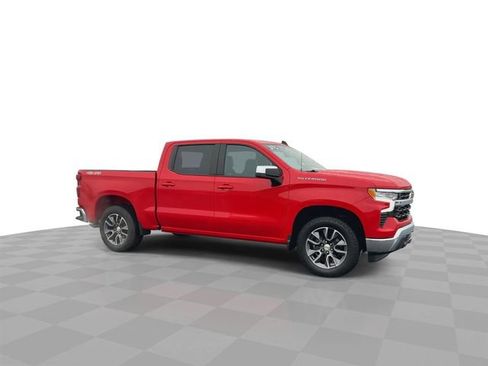Certified 2024 Chevrolet Silverado 1500 LT image 2