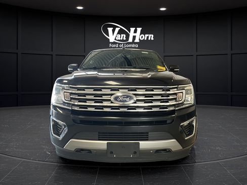 Used 2020 Ford Expedition Max Limited AWD/4WD image 2