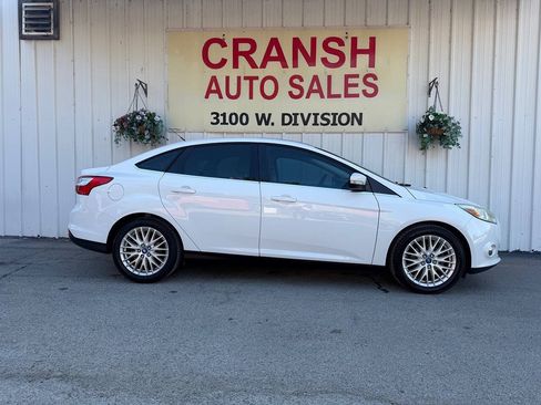 Used 2012 Ford Focus SEL FWD image 5