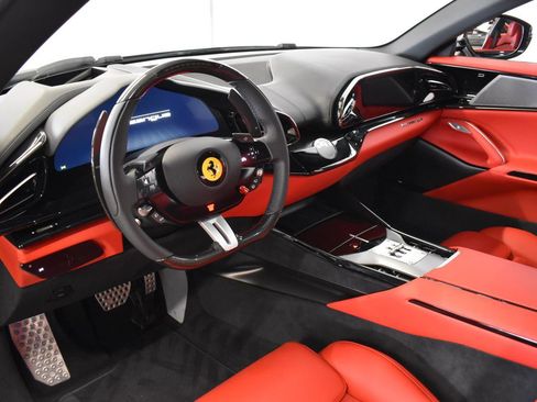 Used 2025 Ferrari Purosangue image 2