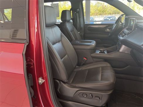 Certified 2023 Chevrolet Suburban RST w/ Luxury Package image 21