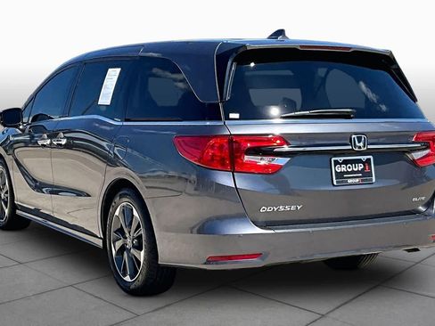 Used 2023 Honda Odyssey Elite image 12