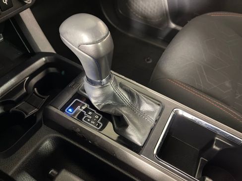 Certified 2018 Toyota Tacoma TRD Sport RWD image 22