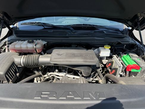 Used 2019 RAM 1500 Big Horn AWD/4WD image 39
