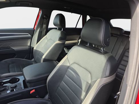 Used 2022 Volkswagen Atlas Cross Sport SEL Premium R-Line w/ Cross Sport MDO Package image 8