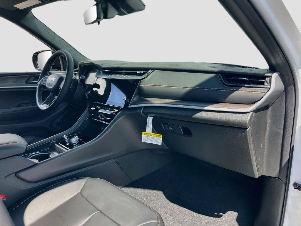 New 2026 Jeep Grand Cherokee Limited AWD/4WD image 27