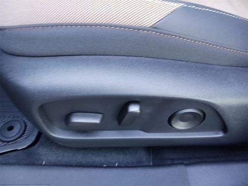 New 2026 Chevrolet Equinox ACTIV w/ Convenience Package III image 31