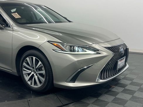 Used 2020 Lexus ES 350 w/ Premium Package FWD image 8
