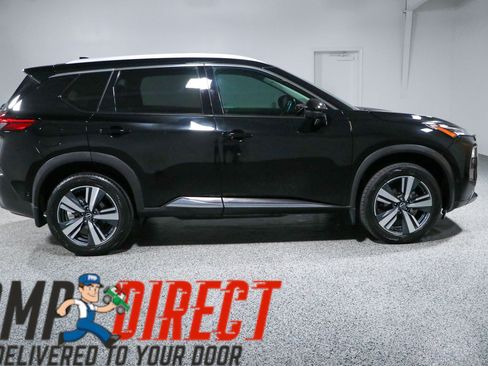 Used 2023 Nissan Rogue SL w/ SL Premium Package FWD image 6