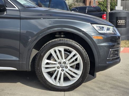 Used 2019 Audi Q5 2.0T Premium Plus w/ Premium Plus Package image 11
