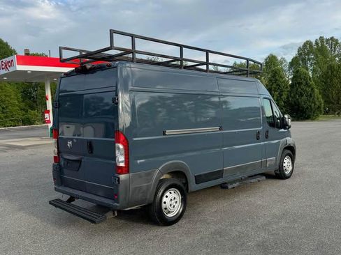 Used 2018 RAM ProMaster 2500 FWD image 3