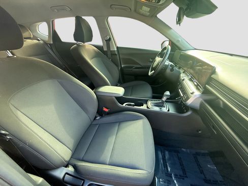 Used 2025 Hyundai Kona SEL image 27