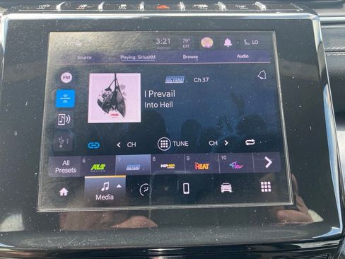 Used 2023 Jeep Grand Cherokee L Laredo AWD/4WD image 40