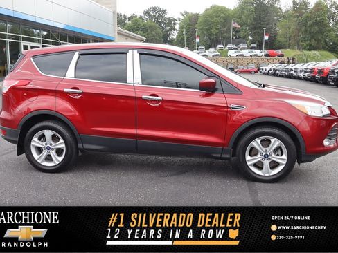 Used 2015 Ford Escape SE AWD/4WD image 1