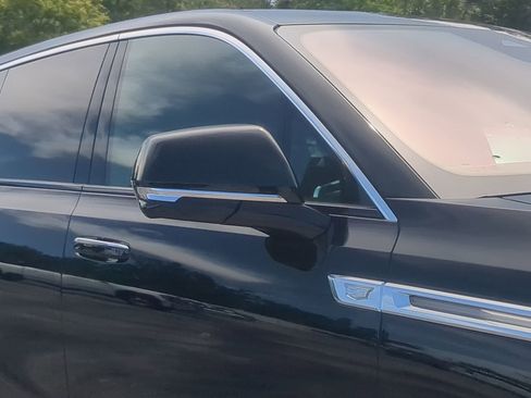 New 2026 Cadillac Escalade IQ Luxury 1 image 10