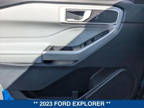 Certified 2023 Ford Explorer XLT w/ Equipment Group 202A RWD image 10