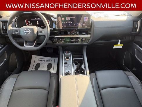 New 2026 Nissan Pathfinder SL AWD/4WD image 19
