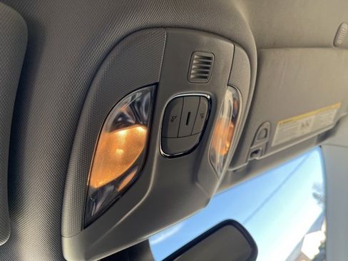 Used 2022 Jeep Compass Trailhawk w/ Trailhawk Convenience Group image 18