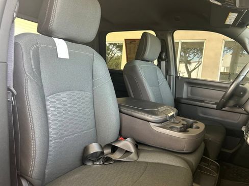 Used 2025 RAM 3500 Tradesman AWD/4WD image 27