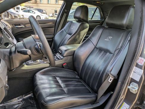 Used 2023 Chrysler 300 S image 23