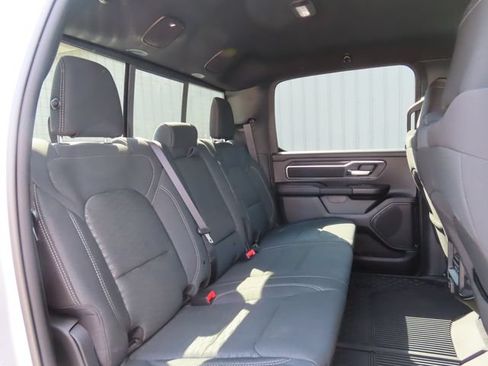 New 2026 RAM 1500 4x4 Crew Cab image 29