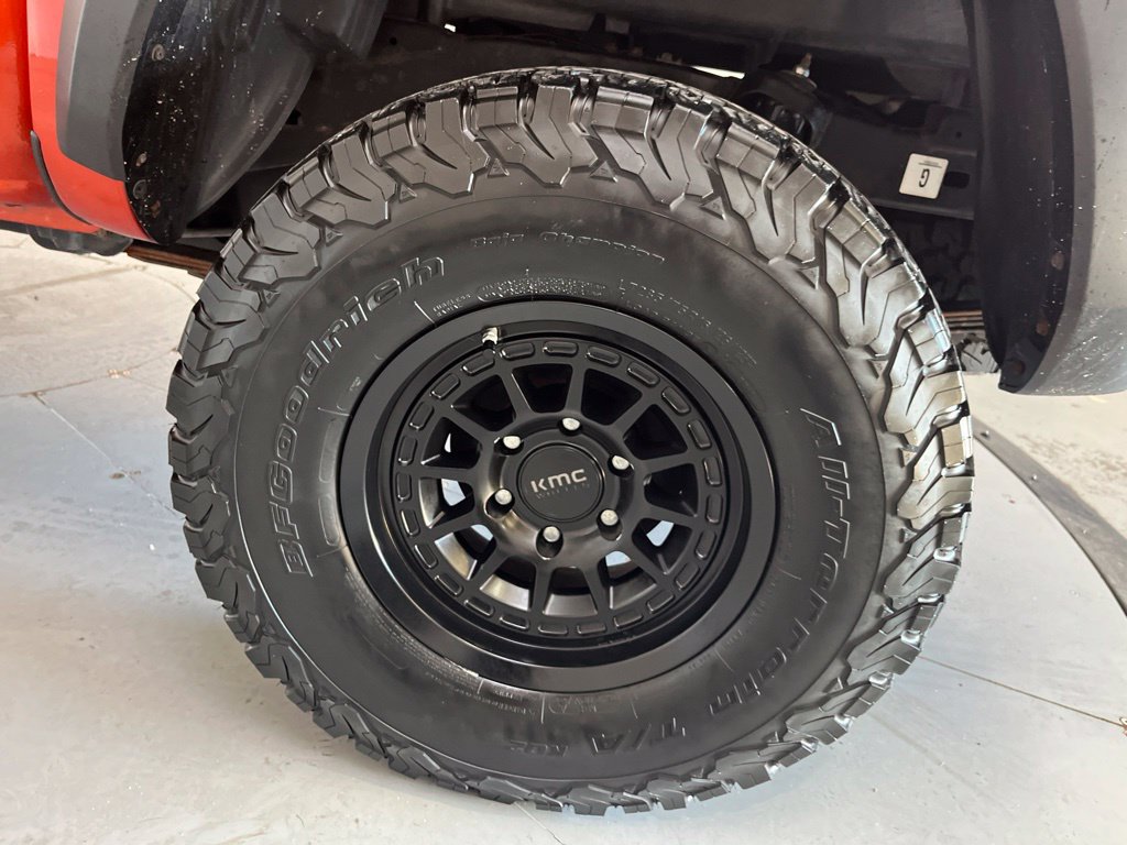 Used 2018 Toyota Tacoma TRD Off-Road AWD/4WD image 15