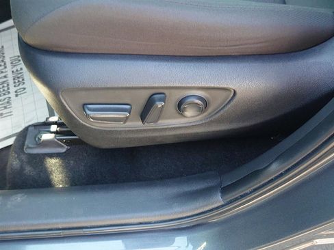 Used 2023 Toyota RAV4 XLE image 15