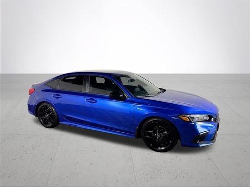 Used 2022 Honda Civic Sport image 4