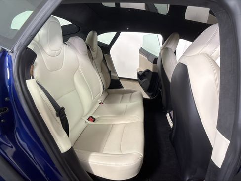 Used 2022 Tesla Model S Standard Range image 32
