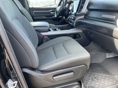 Used 2022 RAM 1500 Big Horn AWD/4WD image 33