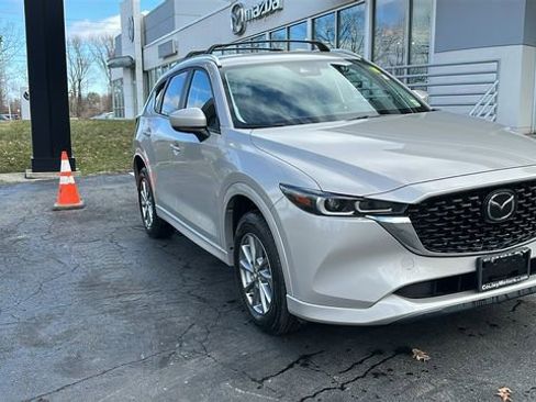 Certified 2025 MAZDA CX-5 AWD 2.5 S image 4