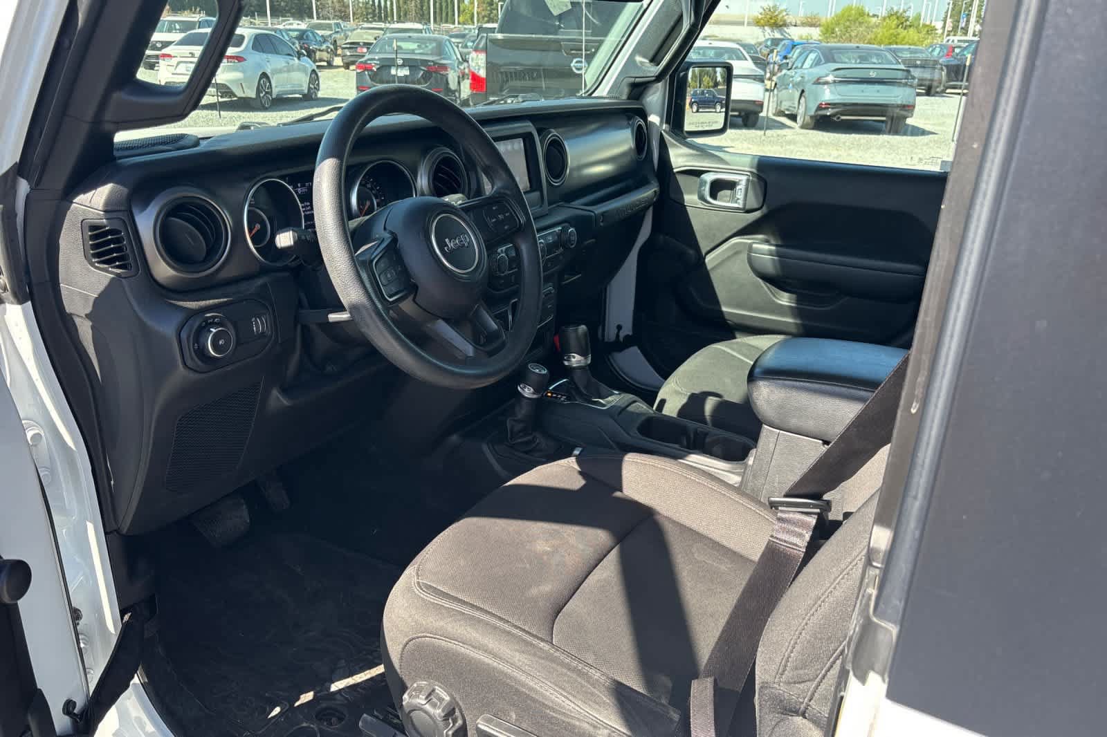 Used 2023 Jeep Wrangler Sport AWD/4WD image 14